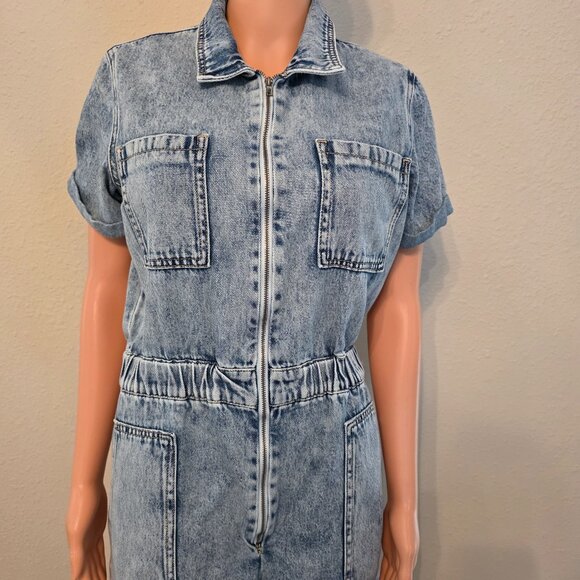 KanCan Pants - KanCan women's denim jumpsuit, size M.